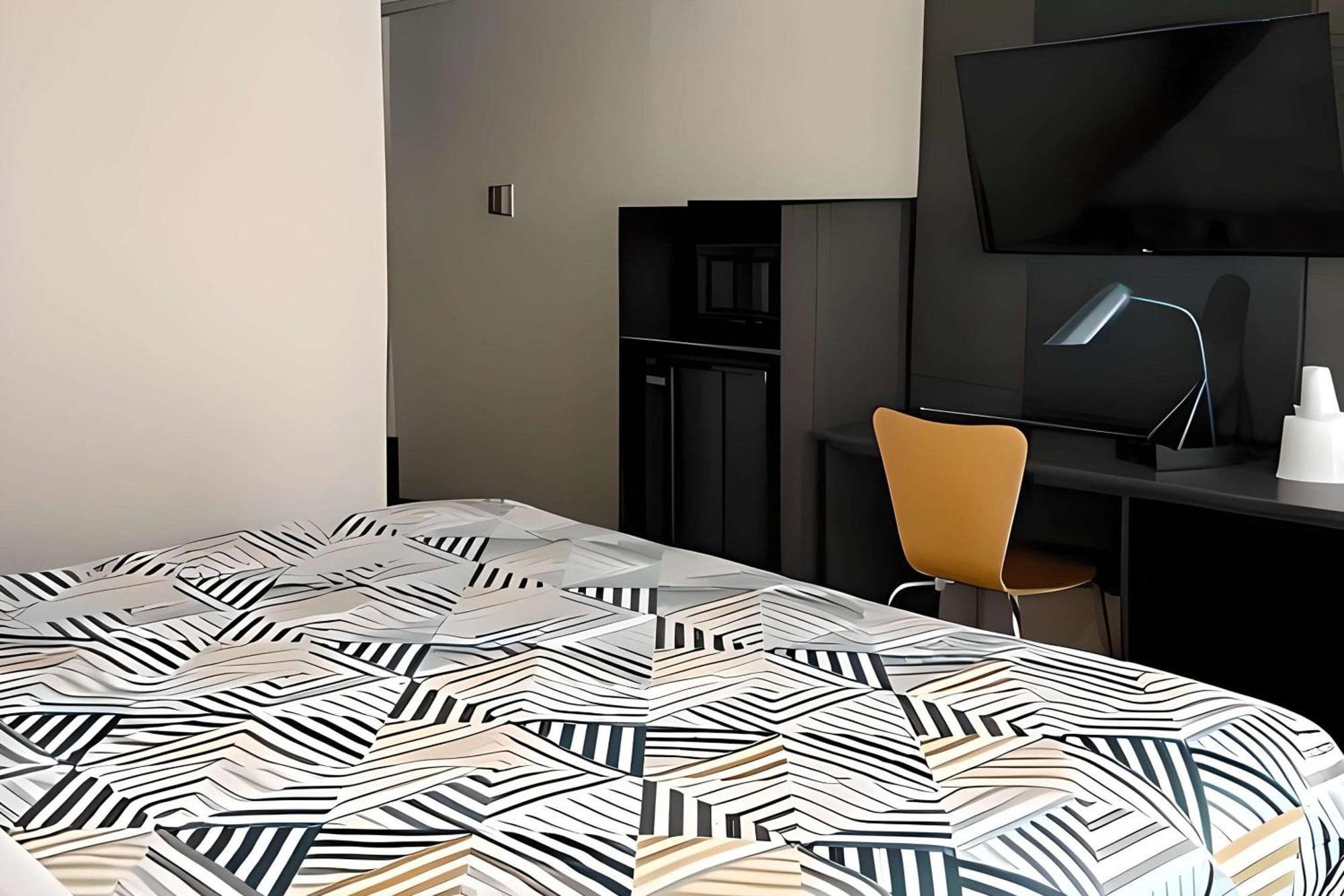 Park Inn By Radisson, שאיין מראה חיצוני תמונה