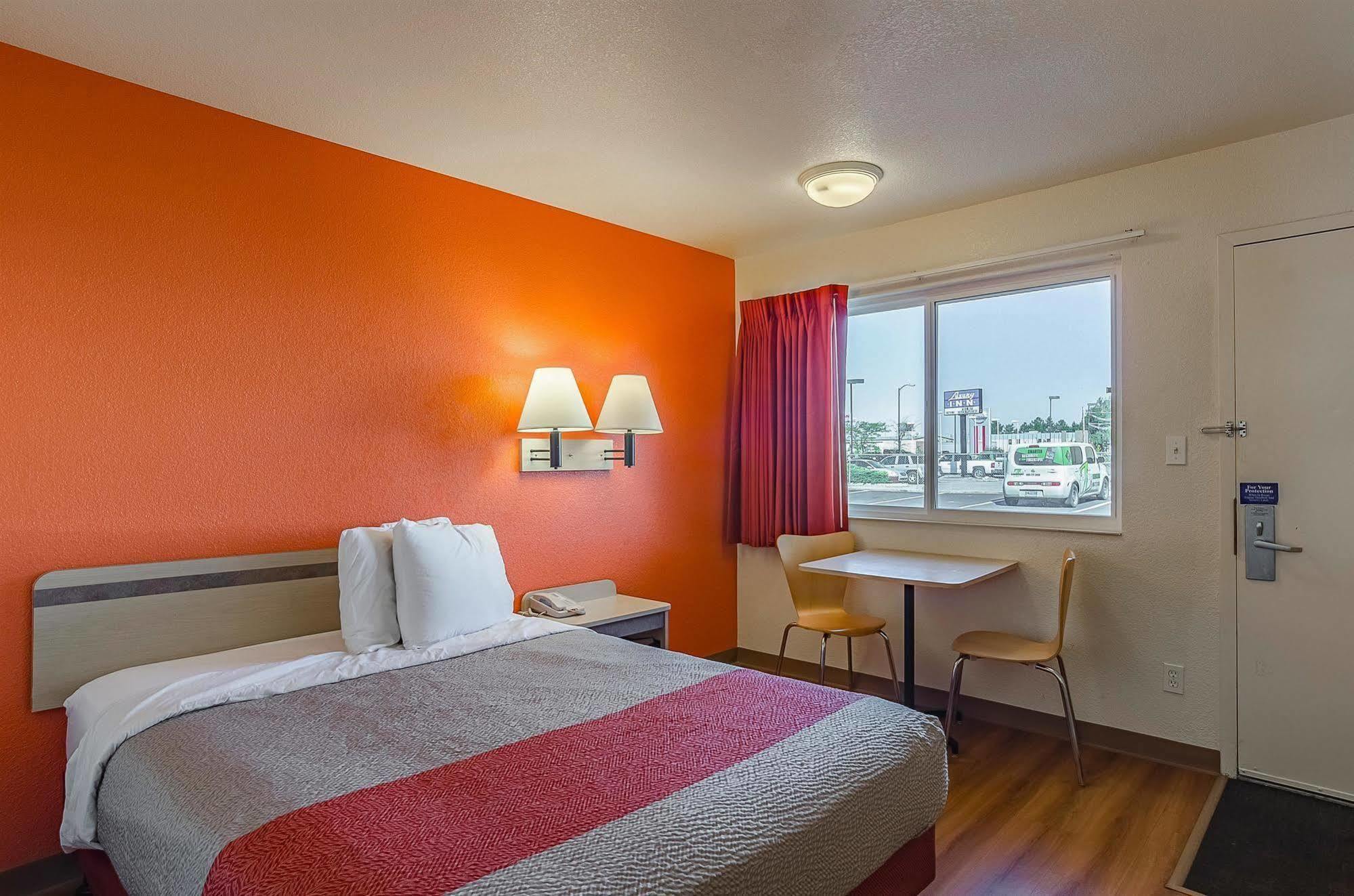 Park Inn By Radisson, שאיין מראה חיצוני תמונה